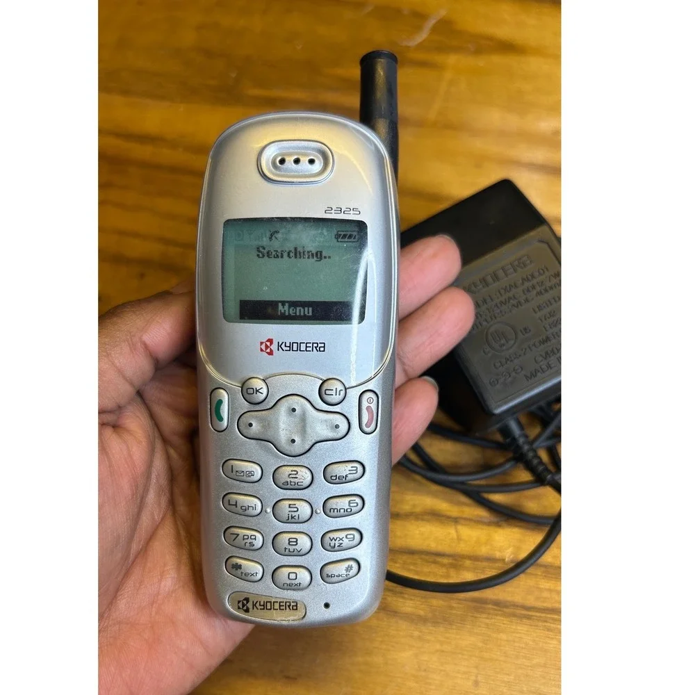 Y2K Kyocera 2325 Cell Phone Silver Black Vintage Candy Bar Mobile with‎ Charger